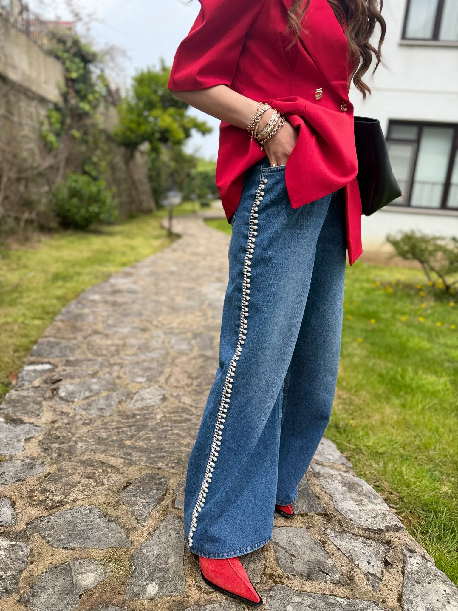 Taş Detaylı Bol Paça Jean Pantolon