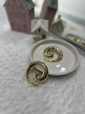 Spiral Form Altın Renk Küpe