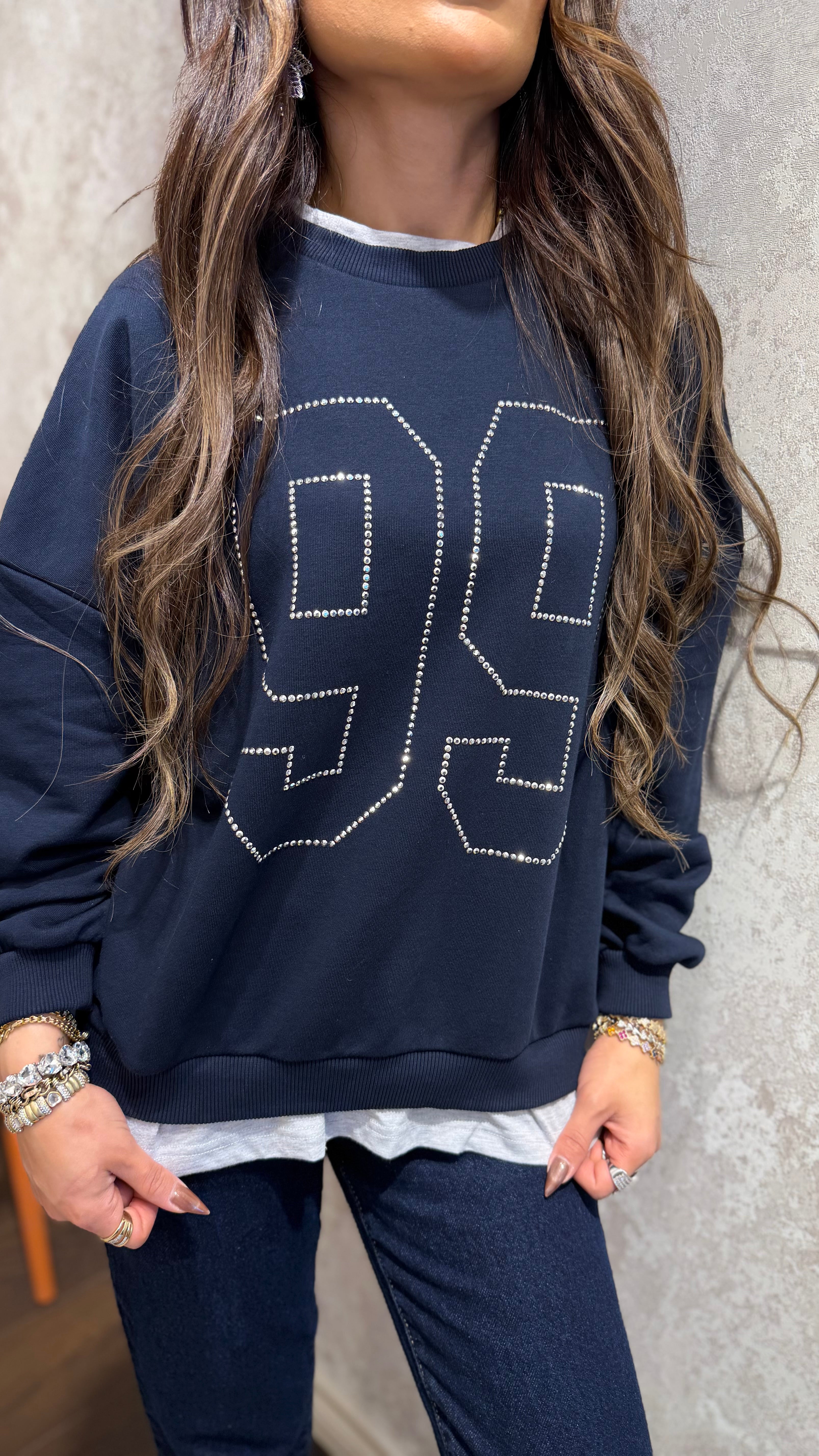 ✨ Taş İşlemeli “99” Oversize Sweatshirt