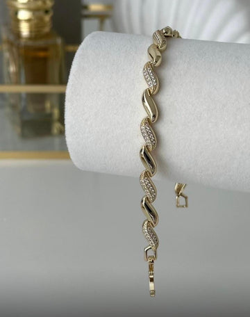 Taşlı Gold Halka Detaylı Bileklik