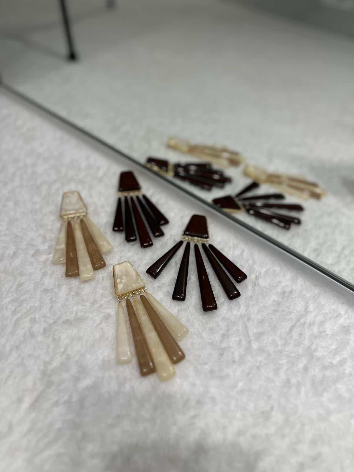 Çok Parçalı Fan Form Sallantılı Küpe