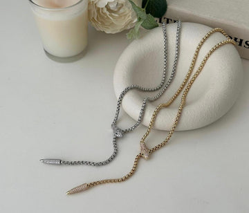 Zirkon Taşlı Panter Figürlü Gold Kolye