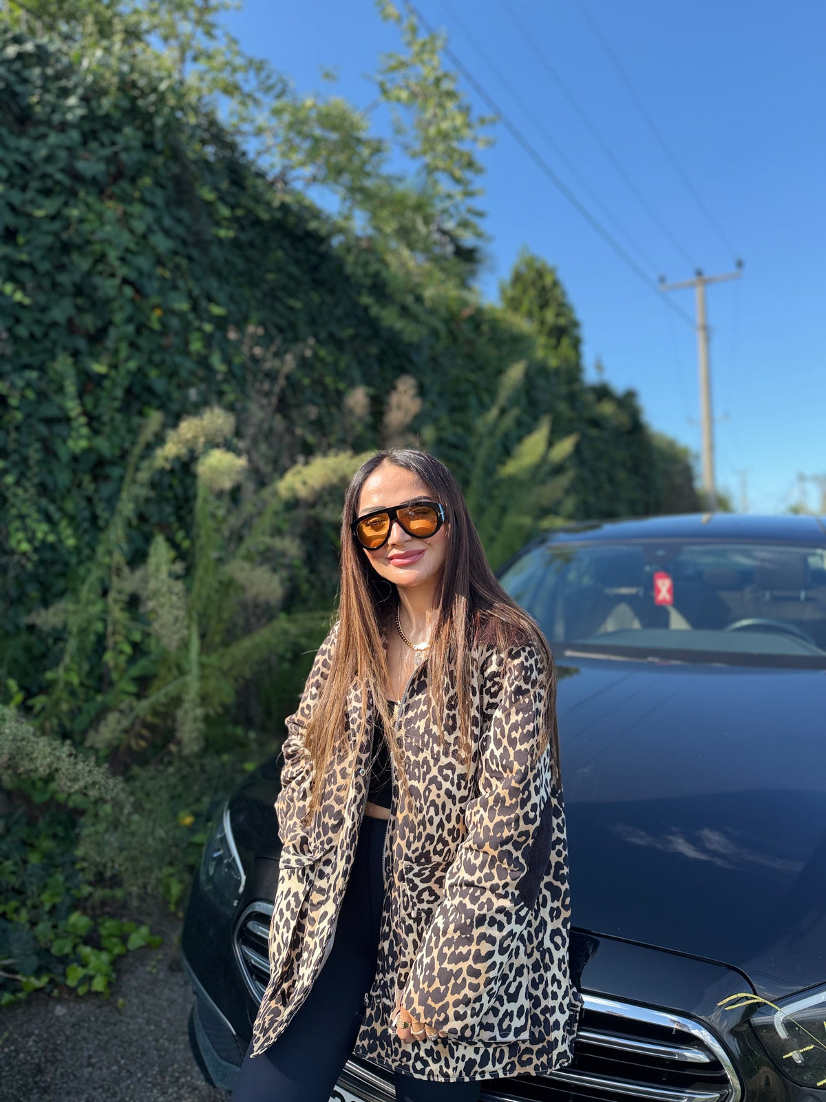 Leopar Desenli Kadife Yamalı Mont