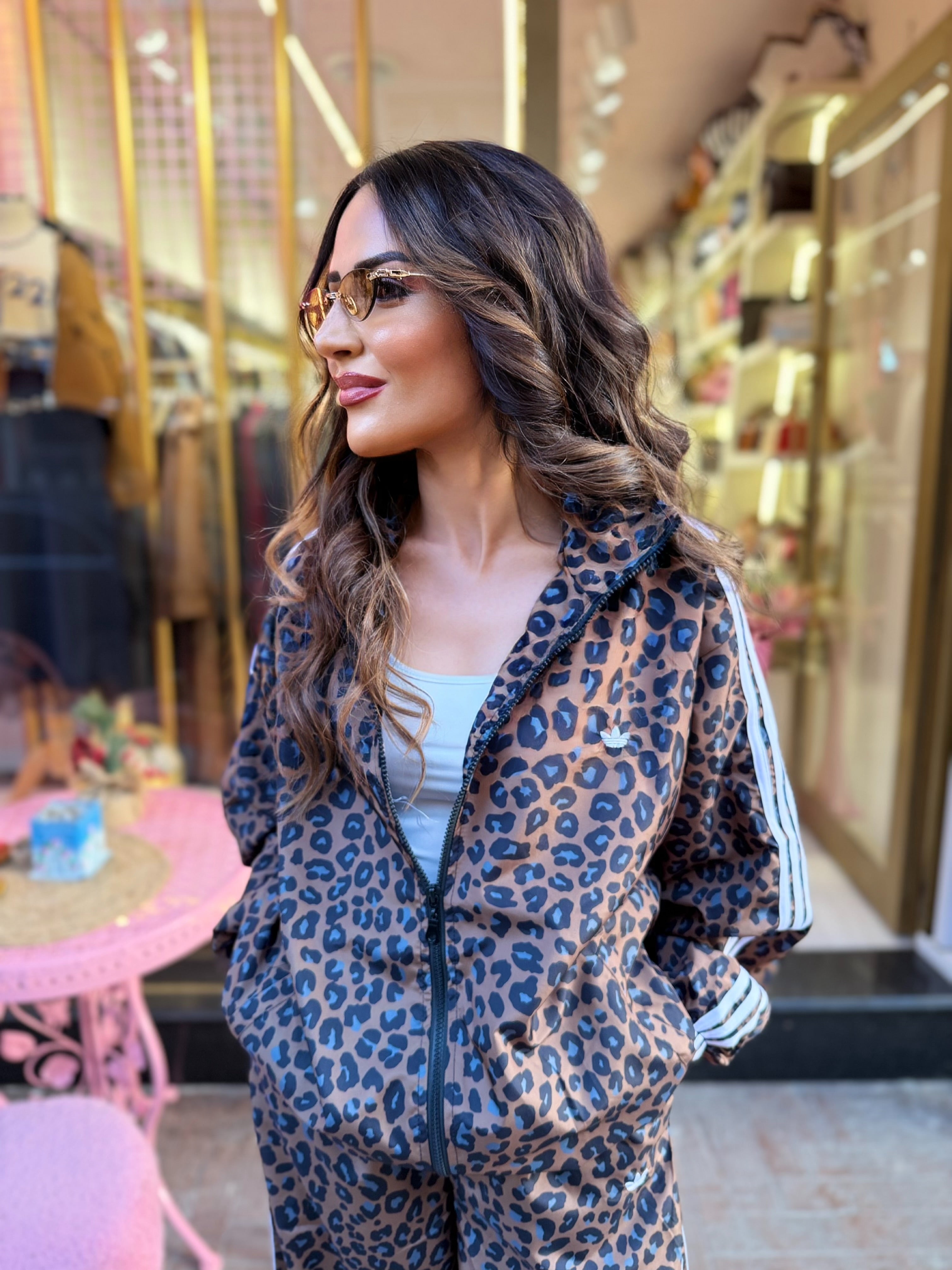 Leopar Desen Şerit Detaylı Takım