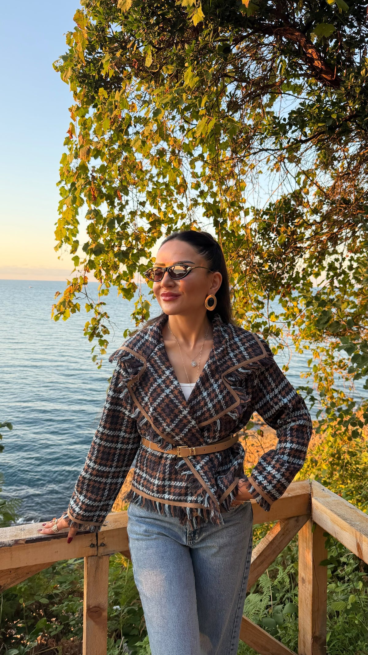 🧥 Dokuma Desenli Kemerli Ceket