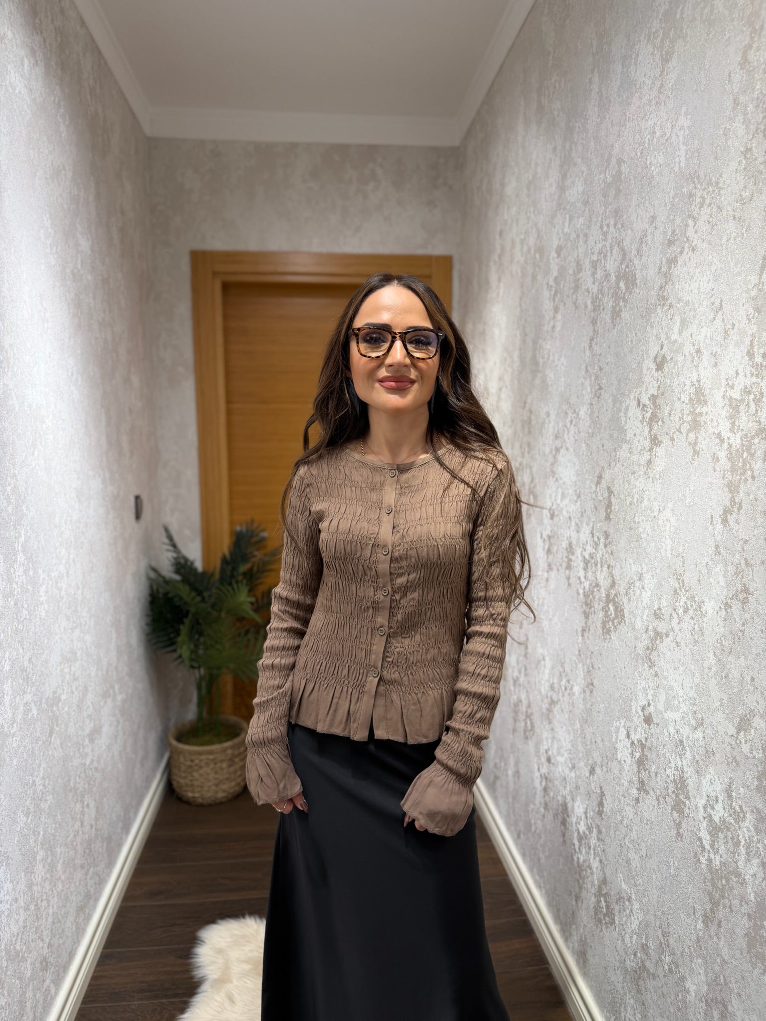 Düğmeli Büzgülü Bluz