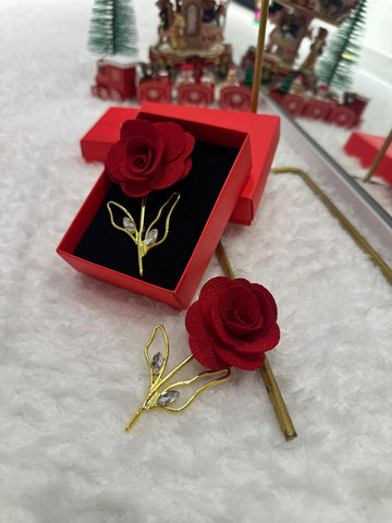 Özel Tasarım Gül Detaylı Küpe