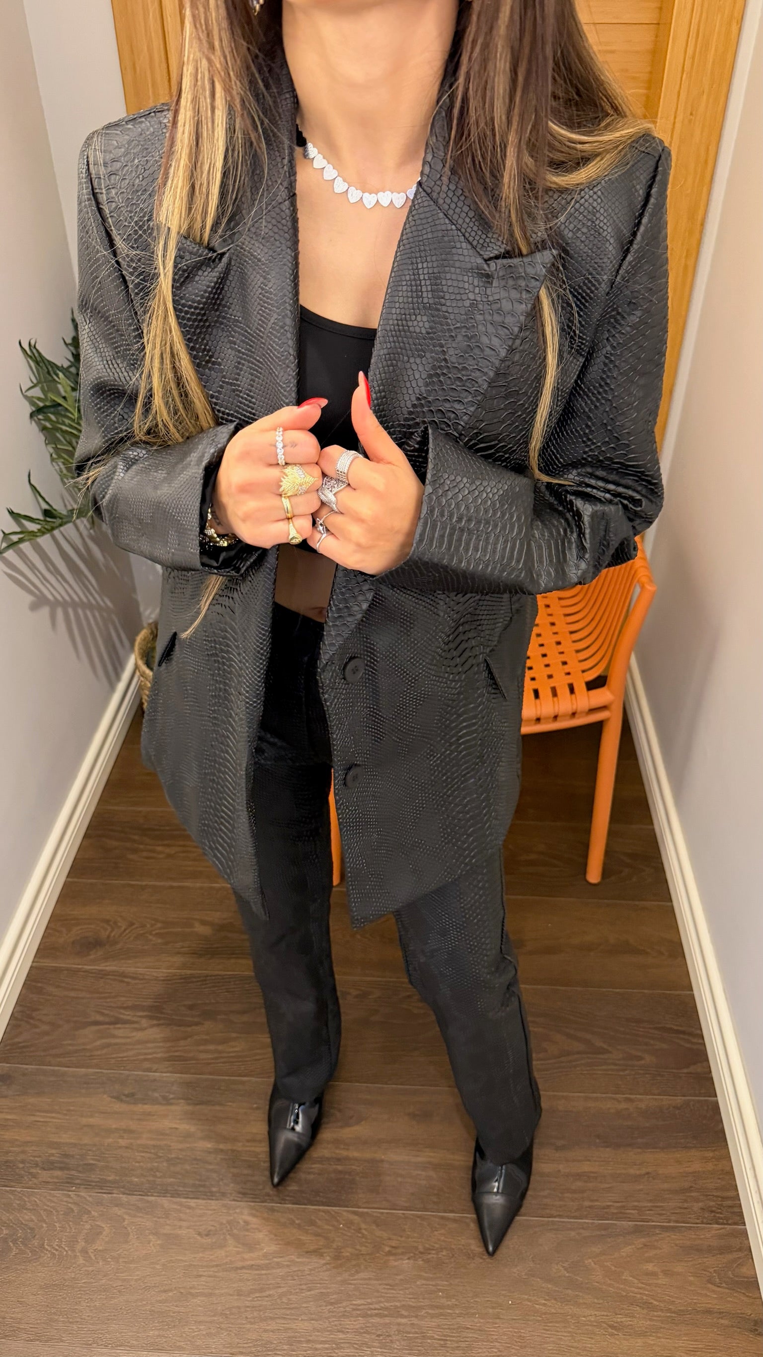 Dokulu Deri Görünümlü Ceket & Pantolon Takım