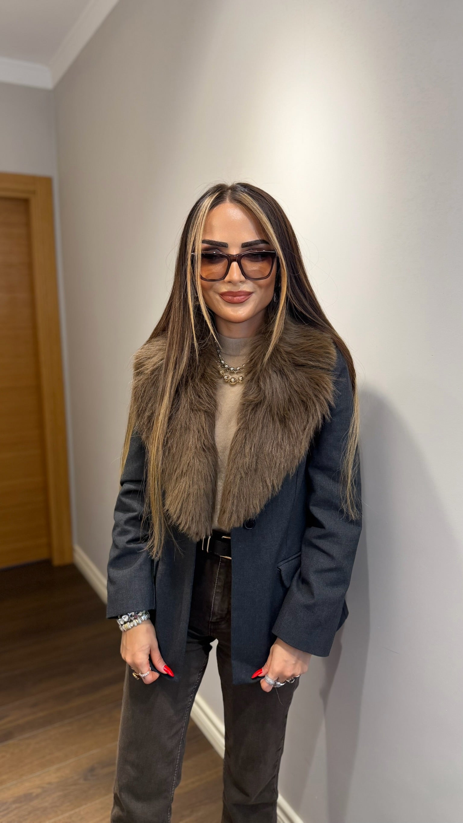 Kürk Detaylı Blazer Ceket