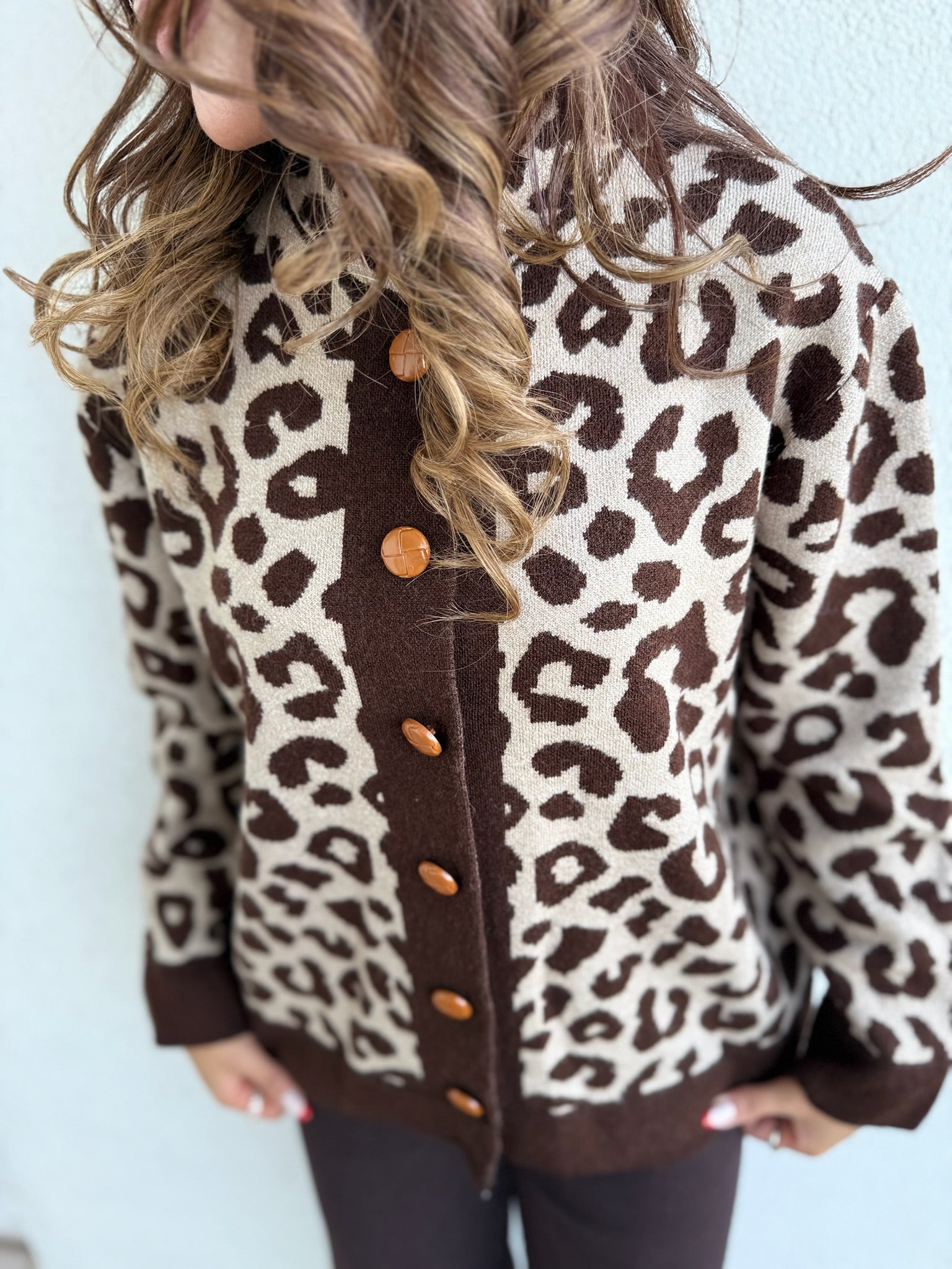 Leopar Desenli Düğmeli Triko Hırka