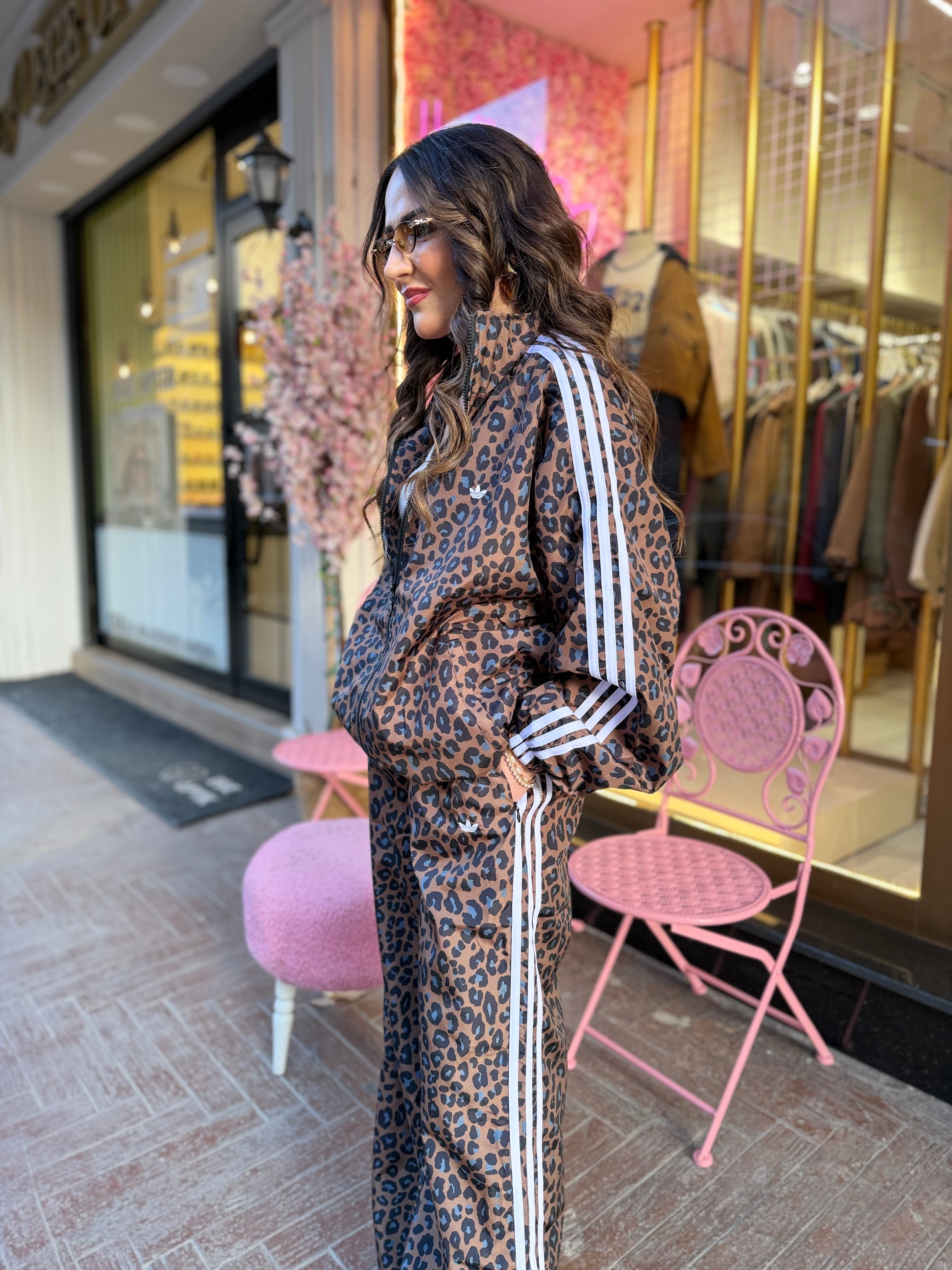 Leopar Desen Şerit Detaylı Takım