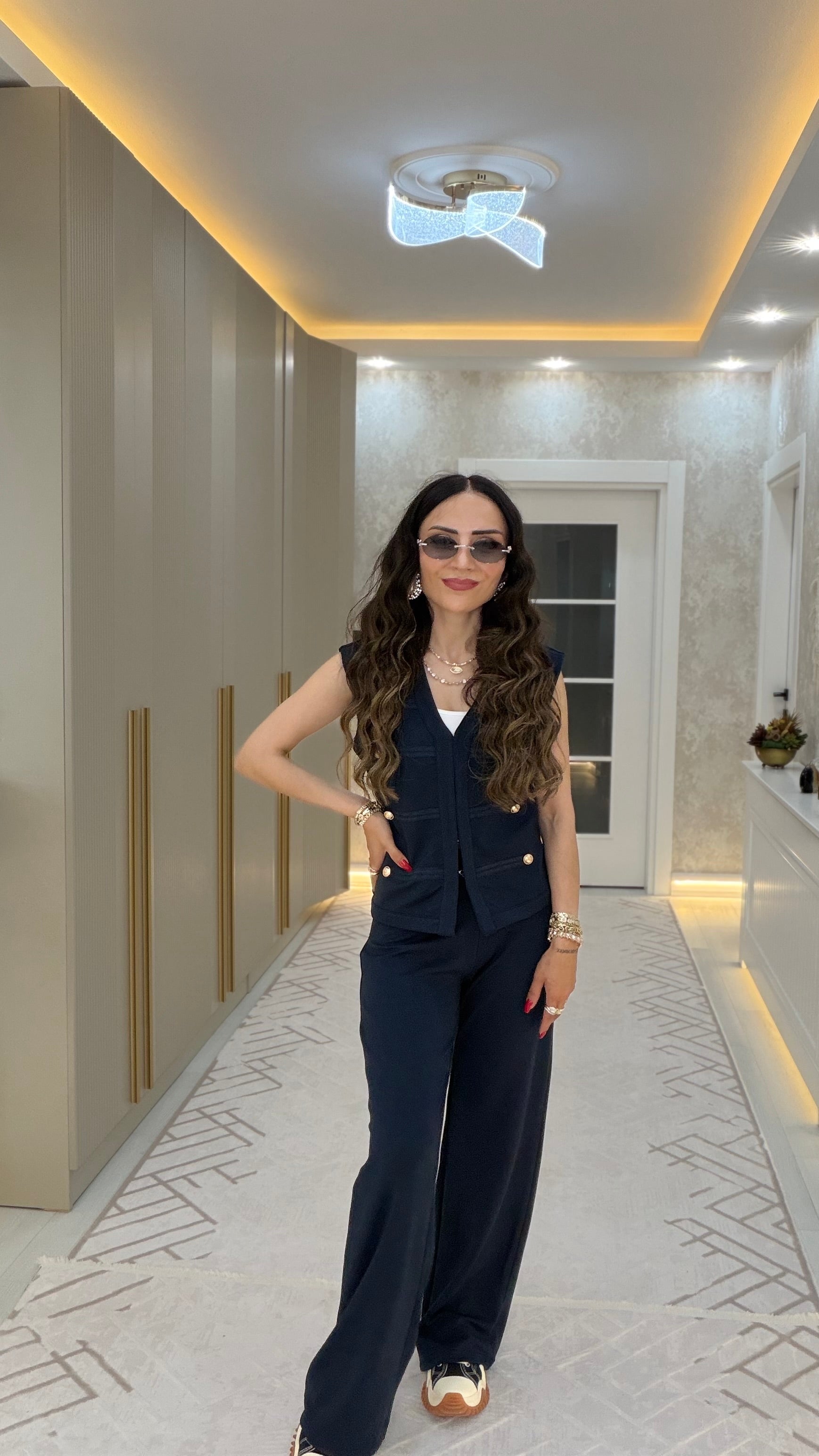 ✨ Gold Düğme Detaylı Takım
