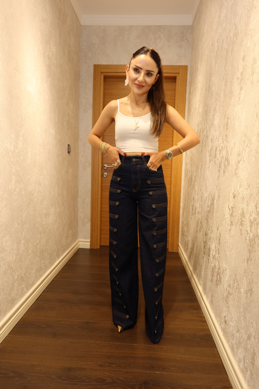 Düğme Detaylı Bol Paça Jean 👖✨