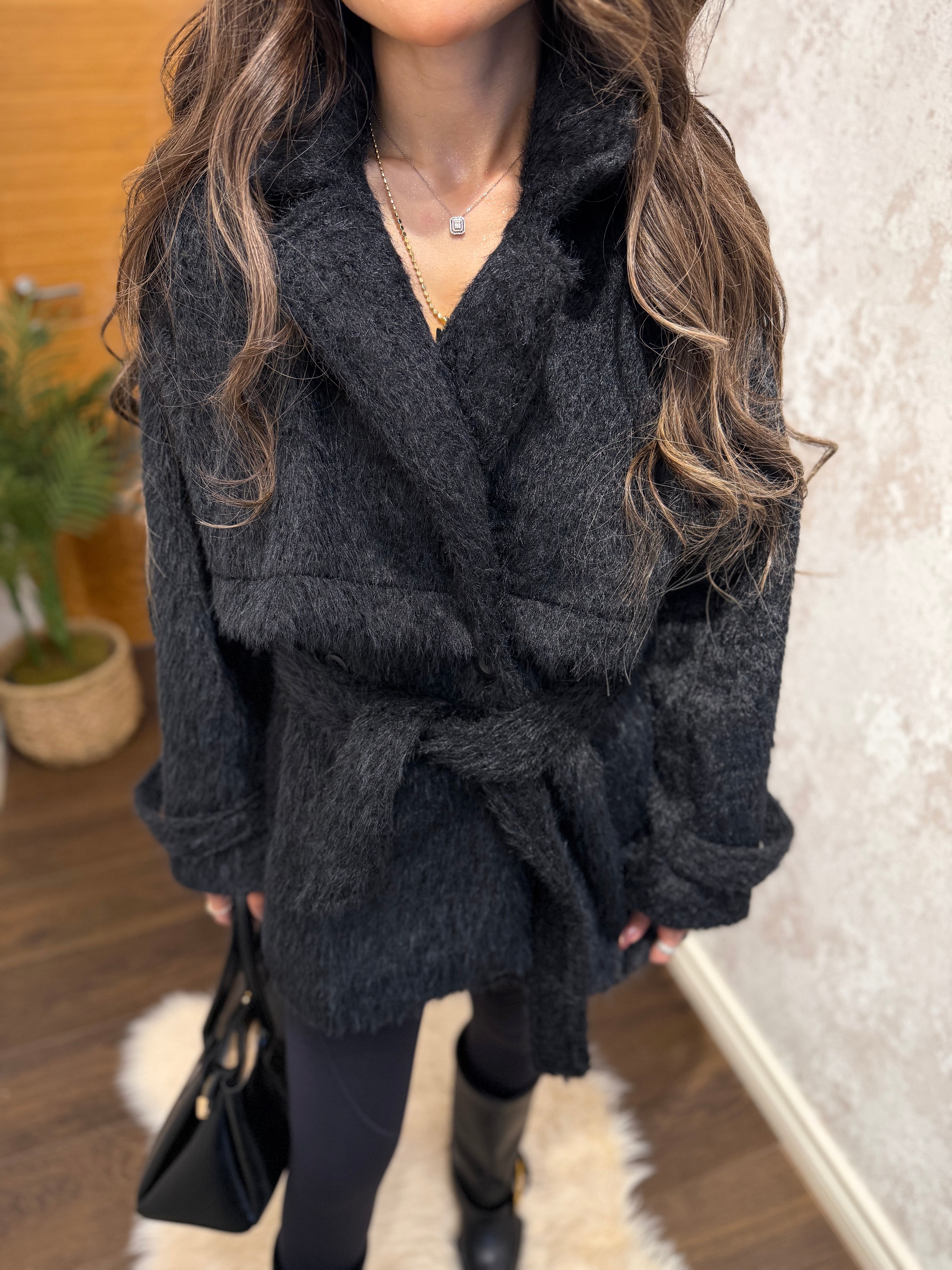 Kuşaklı Yumuşak Dokulu Peluş Mont